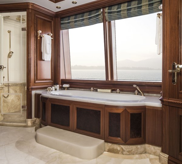 Guest Cabin - Ensuite Facilities