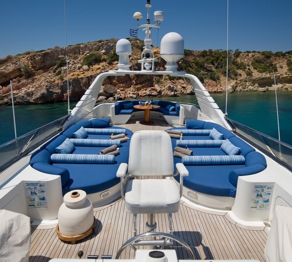 Intermarine 42m JAAN Sundeck