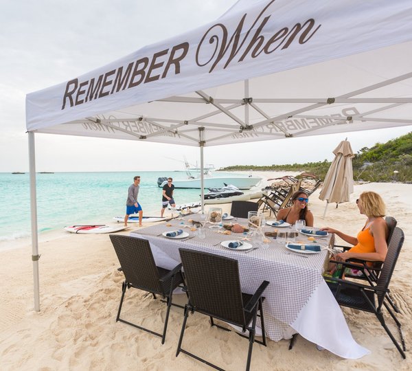 Luxury Yacht Charter Vacation