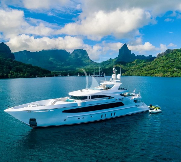 Motor Yacht BIG SKY
