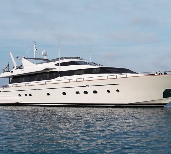 Motor Yacht MARTINA - Main