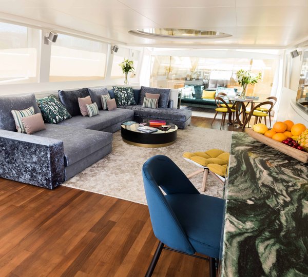 Salon View From The Bar