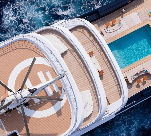 Superyacht Luna Lloyd Werft Aerial View