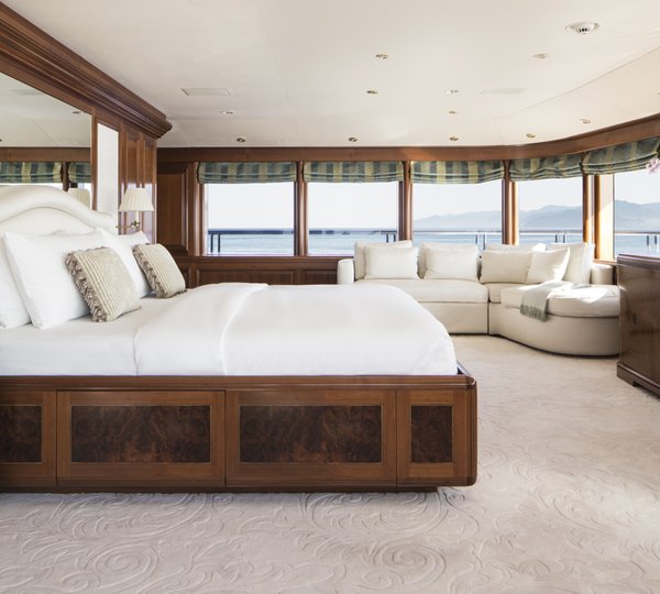 TATANIA The 2nd Master Cabin