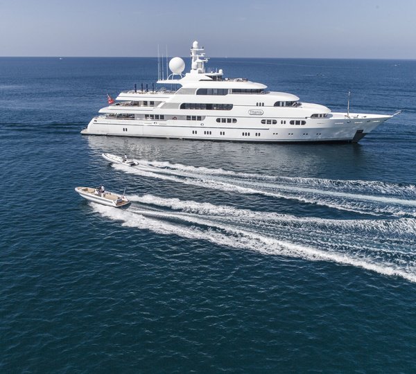 TATANIA Profile with Jet Skis