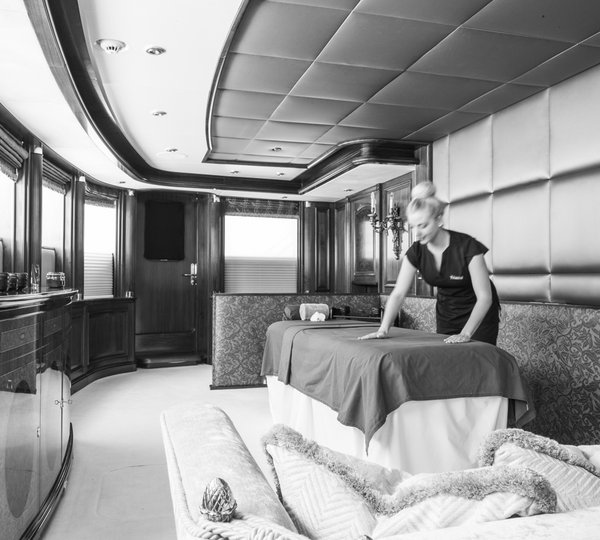 TATANIA Master Suite Spa