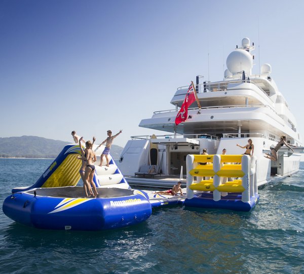 TITANIA Aft Water Toys