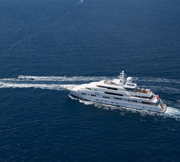 Titania And Water Toys