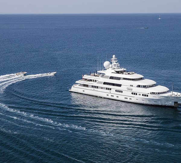 Titania And Water Toys