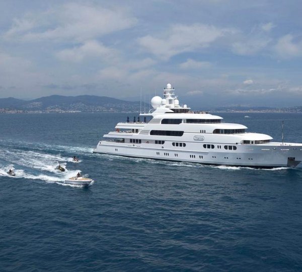 Titania And Water Toys