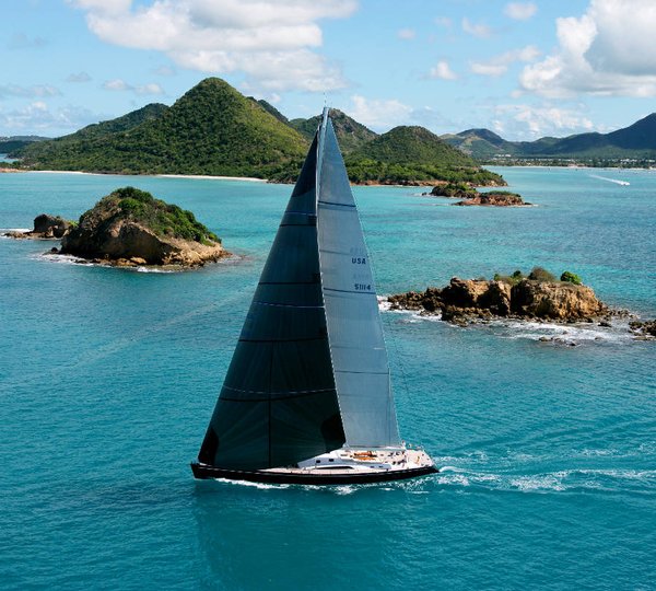 Virago_sailing-islands