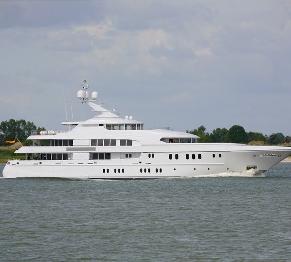 Yacht CAIPIRINHA By Lurssen - Underway