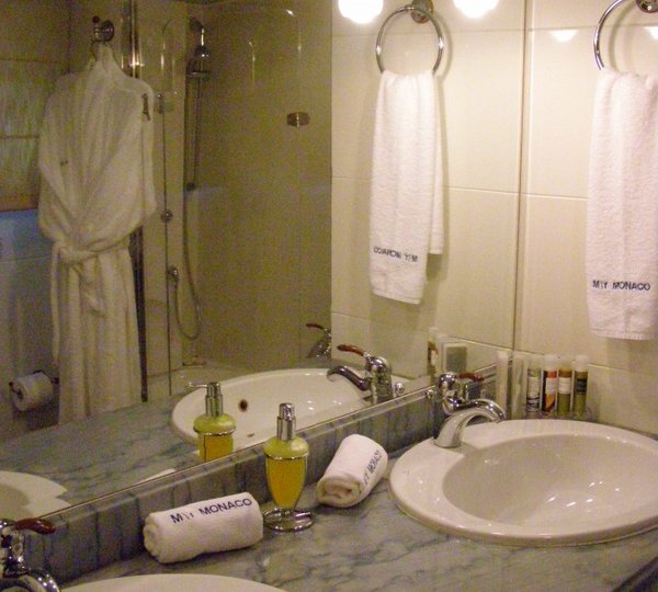 Yacht MONACO En suite