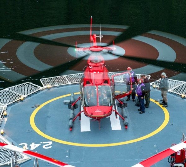 Aft Deck Helicopter