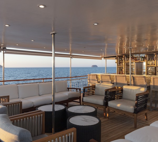 Al Fresco Seating Area