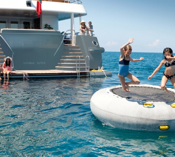 Having Fun With Kids On Yacht Charter