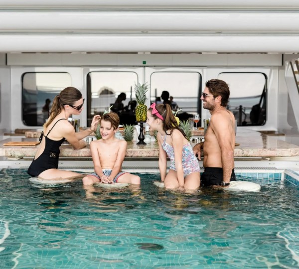 Relaxation With Entertainment Area