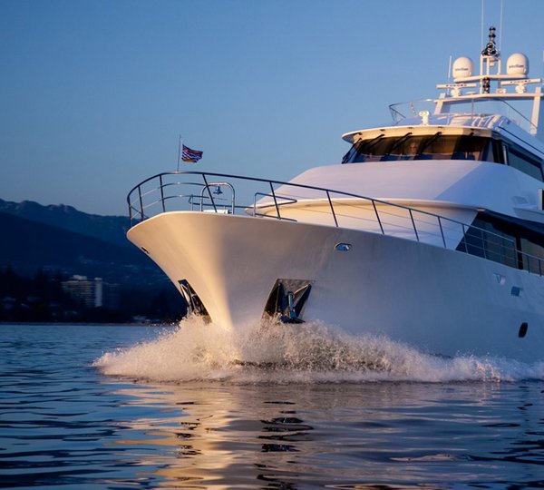 yacht charter british columbia