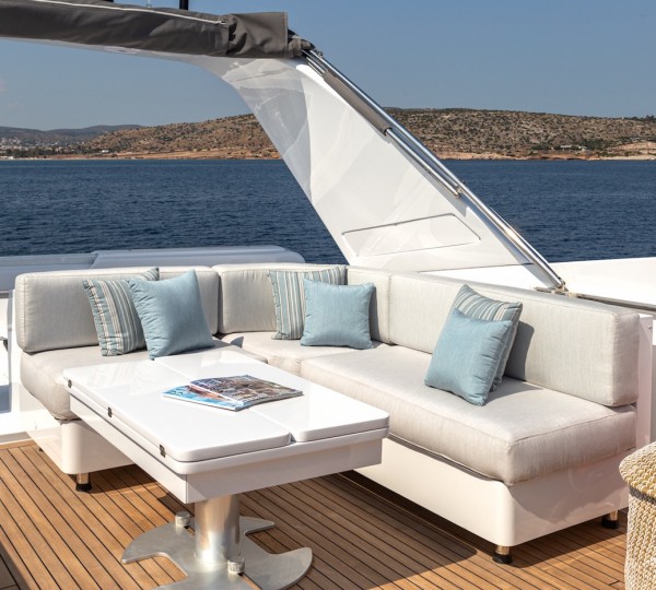 Sun Deck Seating