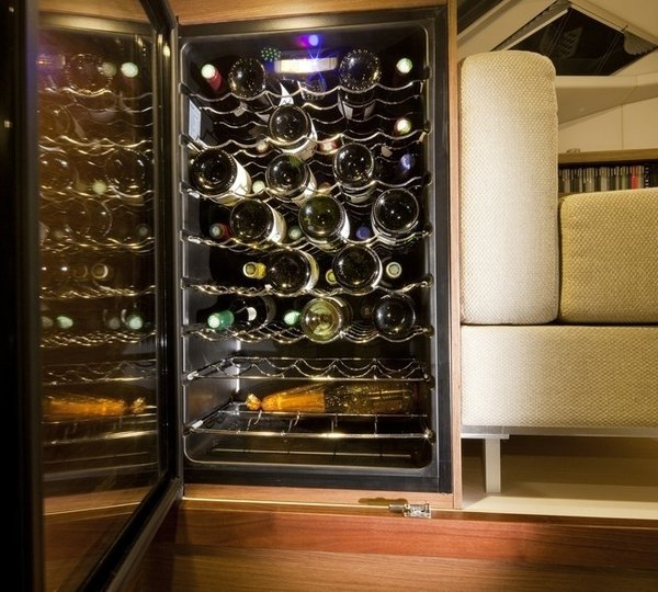 The 21m Yacht DAMRAK II