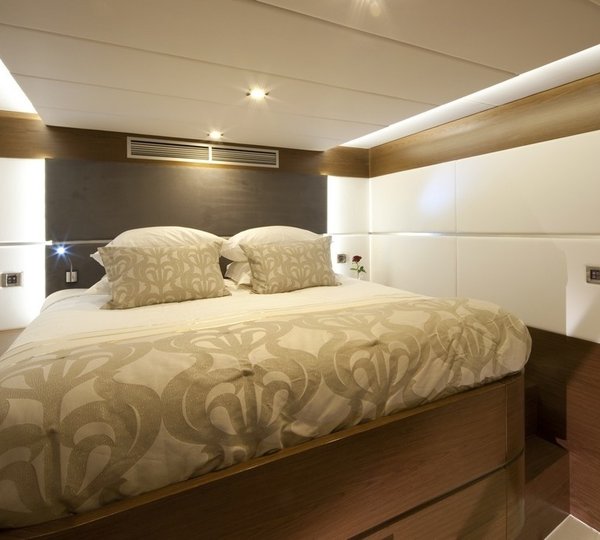 The 21m Yacht DAMRAK II