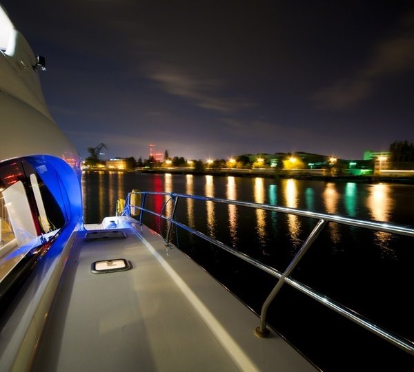 The 21m Yacht DAMRAK II