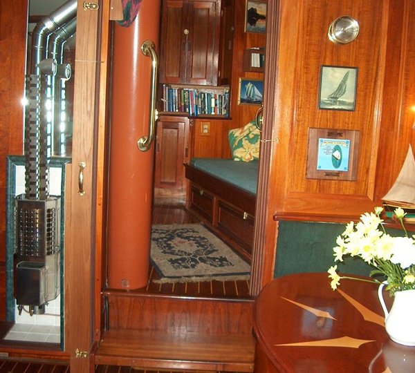 The 22m Yacht BONNIE LYNN