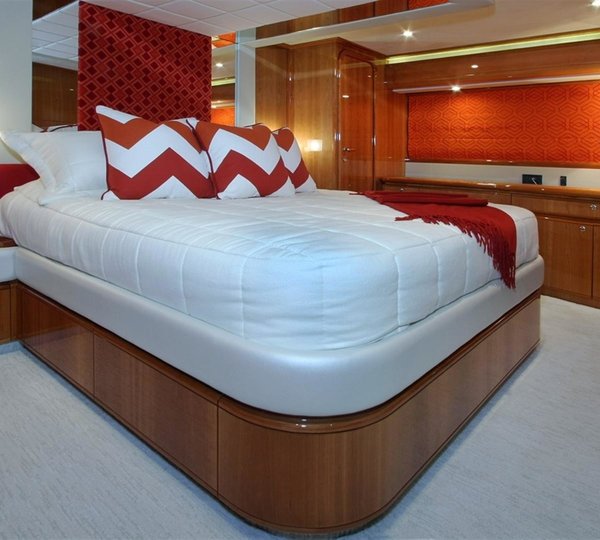 The 23m Yacht SIOUX EMPRESS