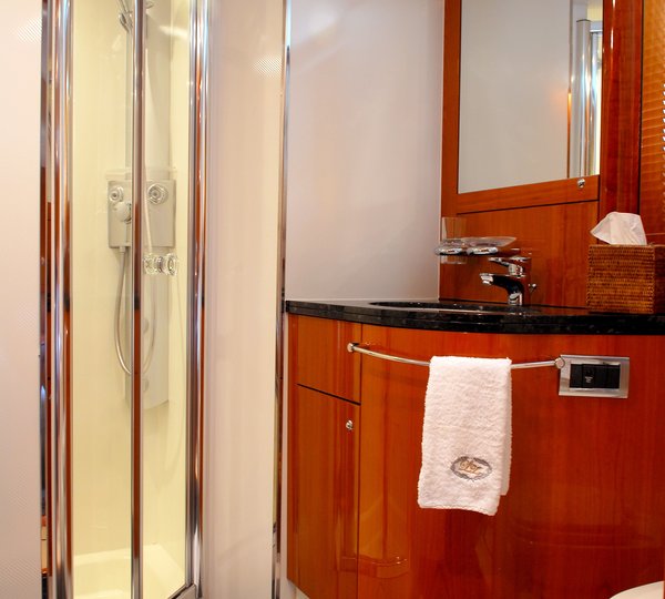 The 25m Yacht LADY ZEHAVA