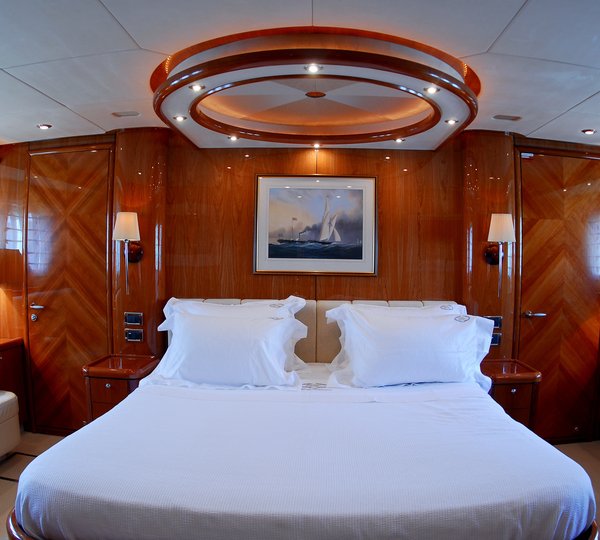 The 25m Yacht LADY ZEHAVA