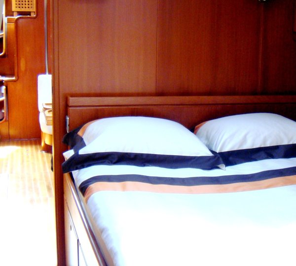 The 25m Yacht VOLADOR