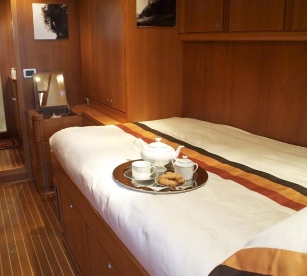 The 25m Yacht VOLADOR