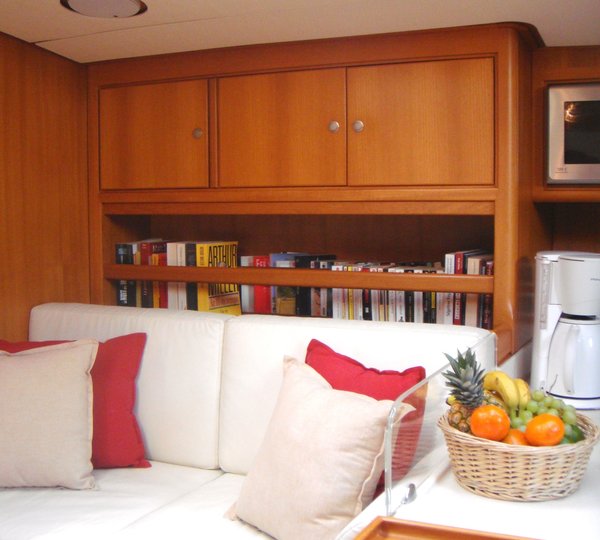 The 25m Yacht VOLADOR