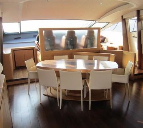 The 27m Yacht PETER K