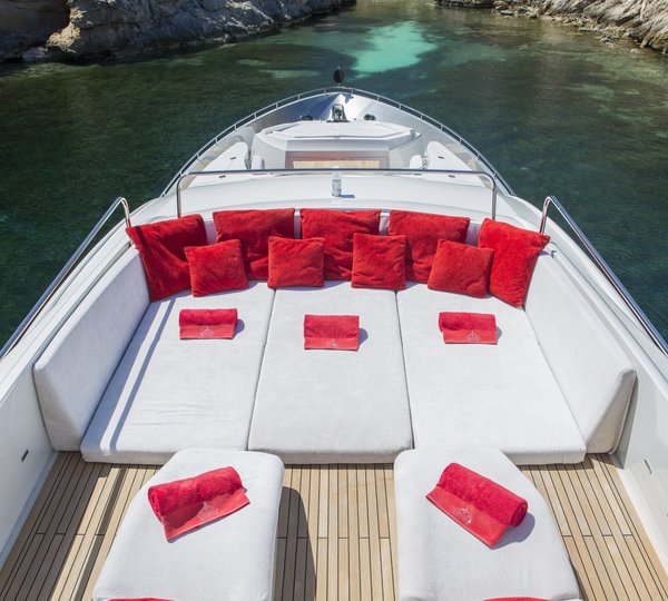 The 27m Yacht TIGER LILY OF LONDON