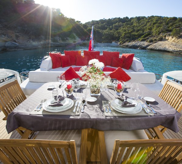 The 27m Yacht TIGER LILY OF LONDON