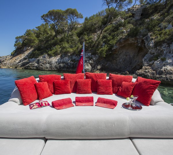 The 27m Yacht TIGER LILY OF LONDON