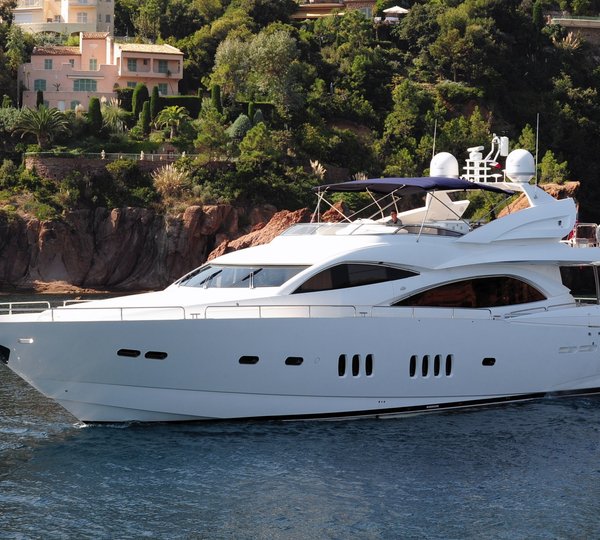 The 28m Yacht DONIZETTI