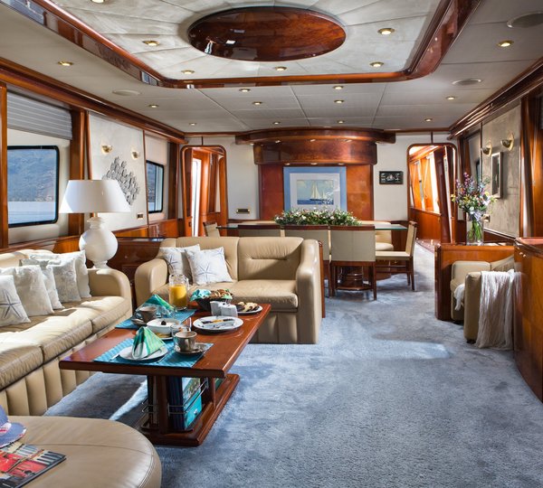 The 28m Yacht NITTA V