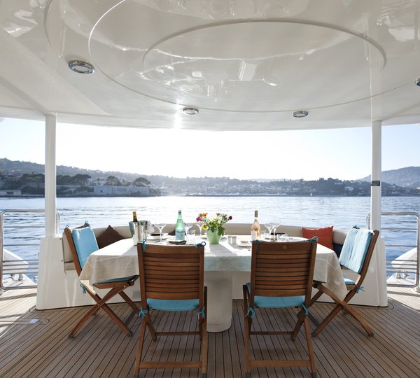 The 28m Yacht WINNING STREAK