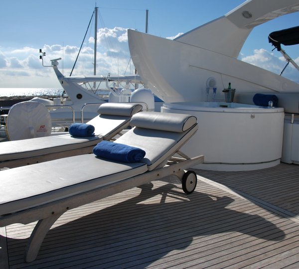 The 28m Yacht WINNING STREAK