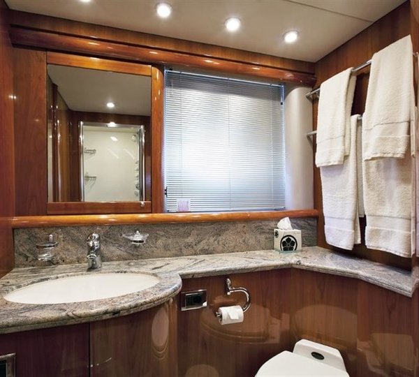 The 28m Yacht WINNING STREAK