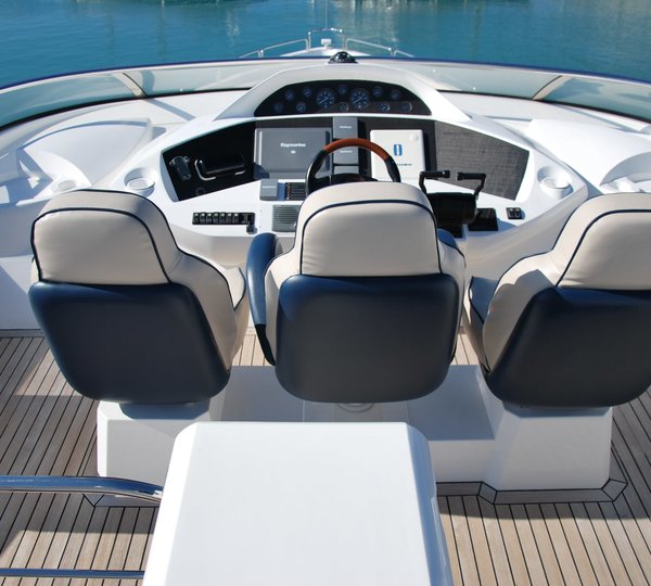 The 28m Yacht WINNING STREAK