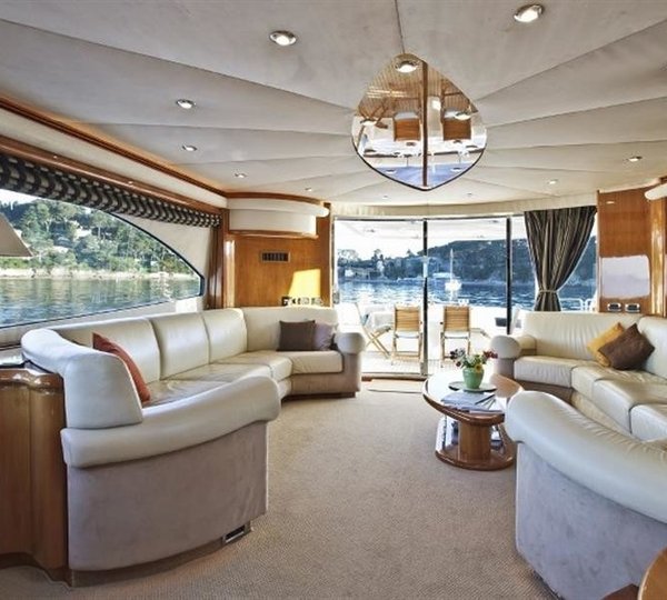 The 28m Yacht WINNING STREAK