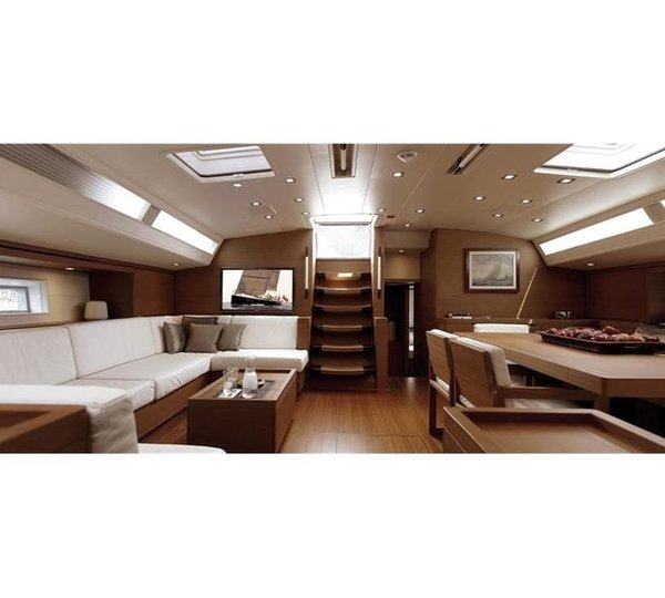 The 30m Yacht CAPE ARROW