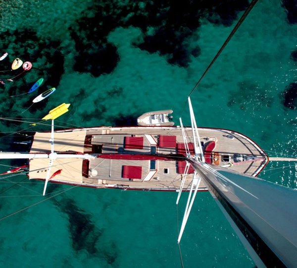 The 30m Yacht CLARISSA