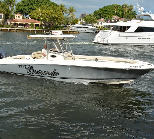 The 30m Yacht CRESCENDO