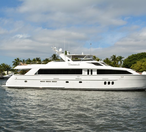 The 30m Yacht CRESCENDO