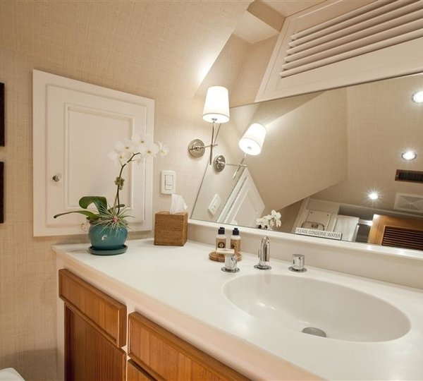 The 30m Yacht GEORGIANA