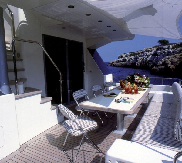 The 30m Yacht LA MASCARADE